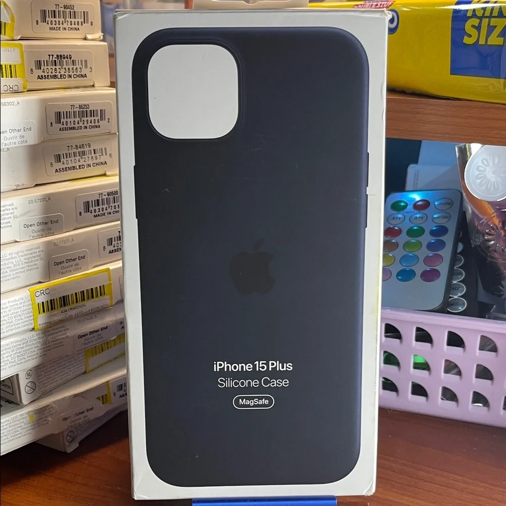 Apple Black iPhone 15 Plus Case